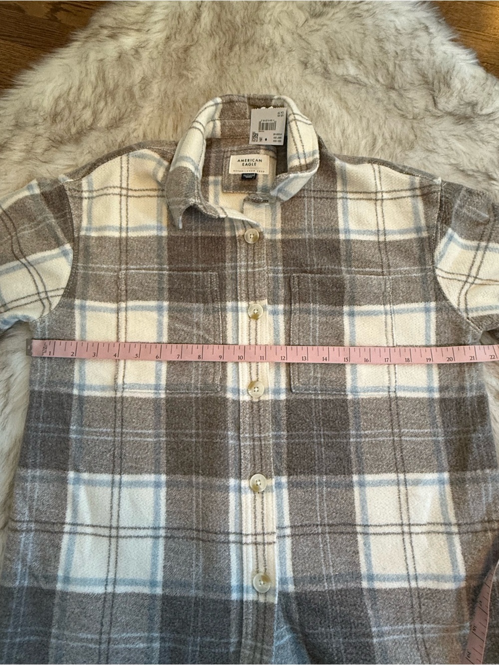 American Eagle Plaid Cozy Flannel Top - Picture 10 of 10